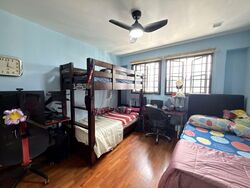 Blk 893 Tampines Avenue 8 (Tampines), HDB Executive #603083861